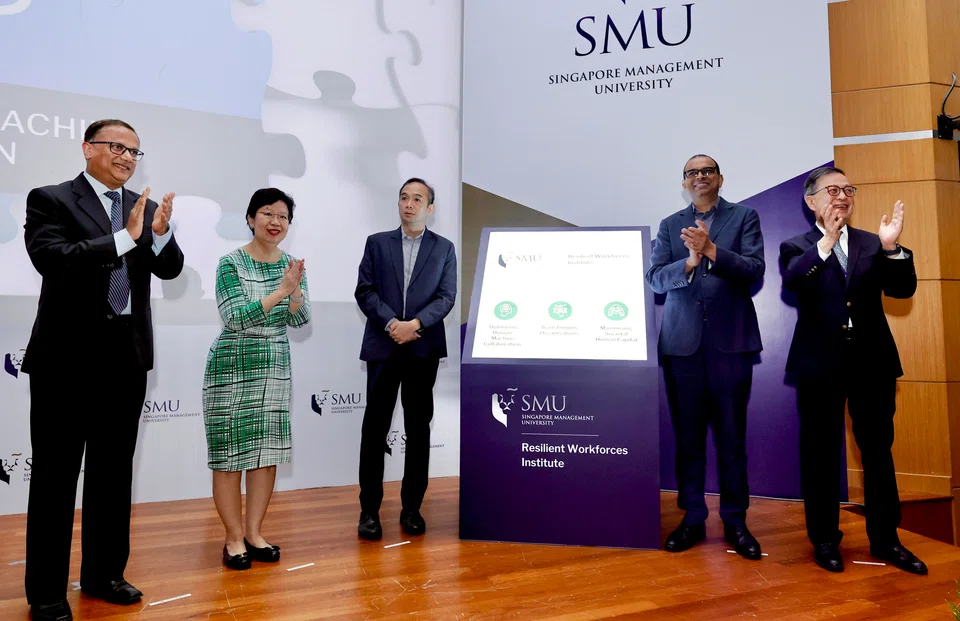 Senior Minister of State, Ministry of Education and Ministry of Sustainability and the Environment Janil Puthucheary (second from right) says: “Even though technology and AI have brought immense benefits, these changes are taking place rapidly and we must learn to harness them well.” 