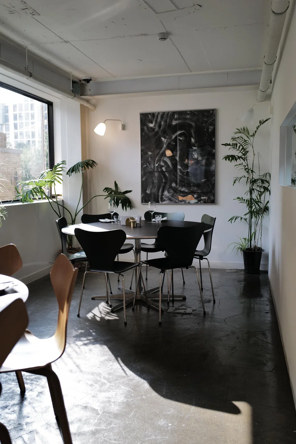 Big Lights is Seoul's first natural wine bar. 


