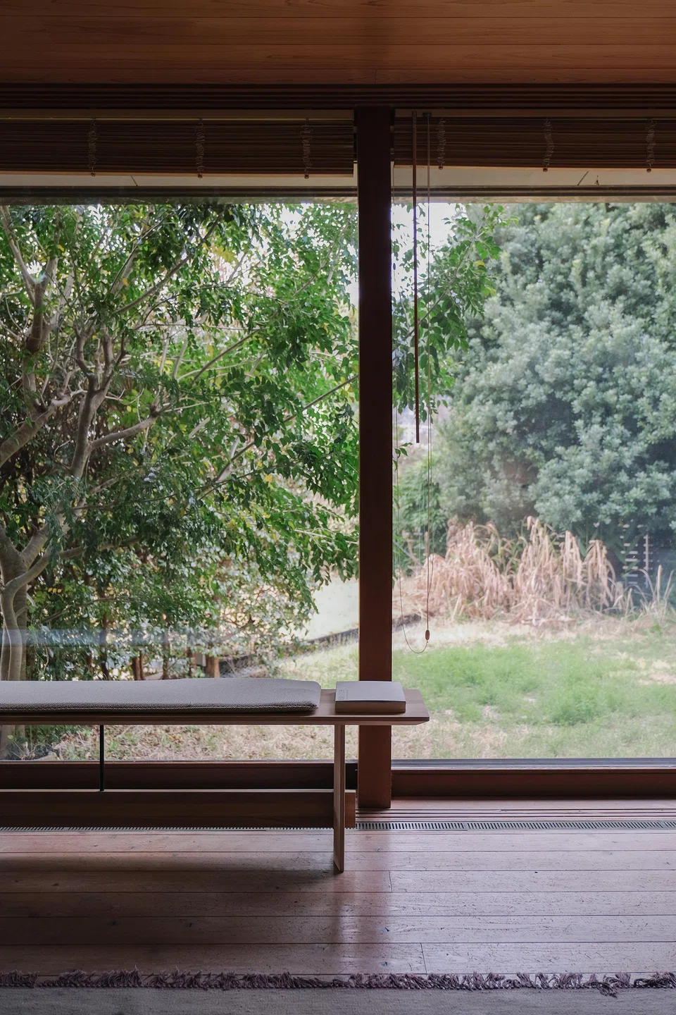 Plentiful blonde wood in Yugawara House brings in the feel of the natural surroundings.