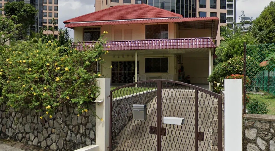 The transacted price of the bungalow in Jalan Tupai in District 10 works out to S$3,093 psf. It is ripe for redevelopment.