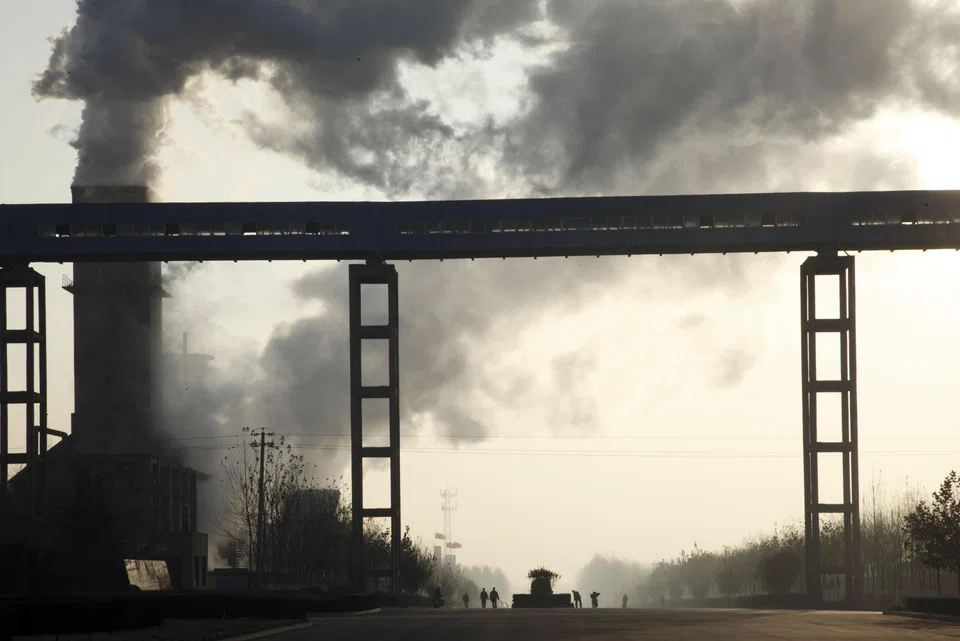 China's national carbon market covers 2,257 power plants with around 5 billion tonnes of total carbon emissions.