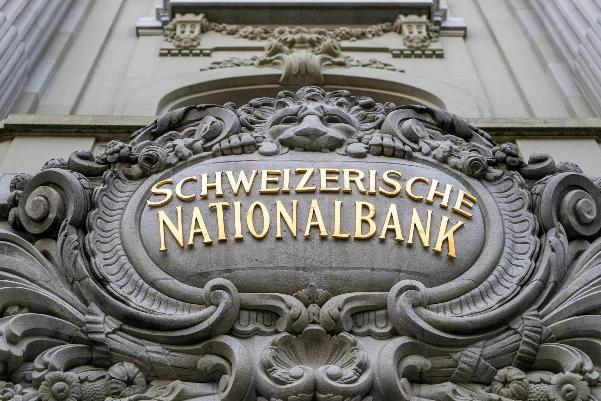 Greenback hits fresh 2-month peak, Norwegian krone rises