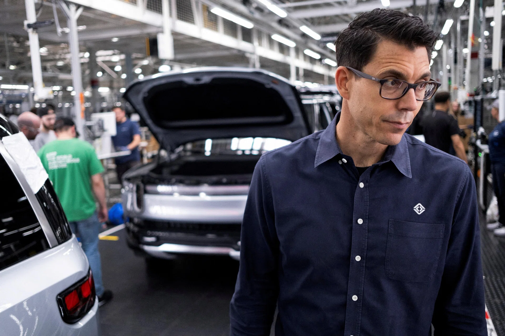 EV maker Rivian gives CEO a Musk-style pay package worth up to US.6 billion