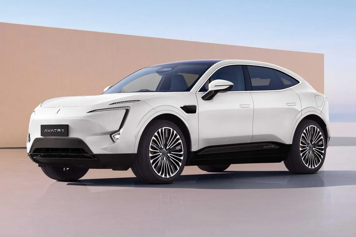 The Avatr 11 sport utility vehicle is a large luxury model from Avatr that will compete with offerings from BMW and Mercedes-Benz.