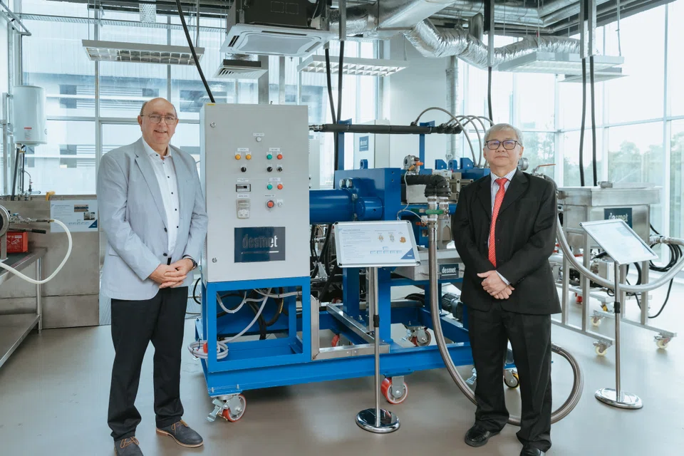 Desmet Malaysia managing director Khoo Kiak Kern (right) and global technical and R&D director Marc Kellens at the company's new R&D centre in Shah Alam near Kuala Lumpur.