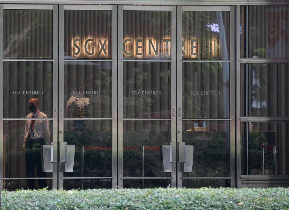 Reit ETFs provide investors with instant diversification and access to Singapore and regional Reit markets, as it tracks the performance of an underlying index.