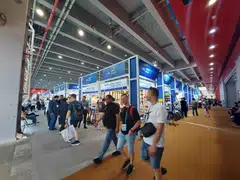 Many buyers and sellers at China’s biggest trade event have shrugged off the risk of an escalating trade war.