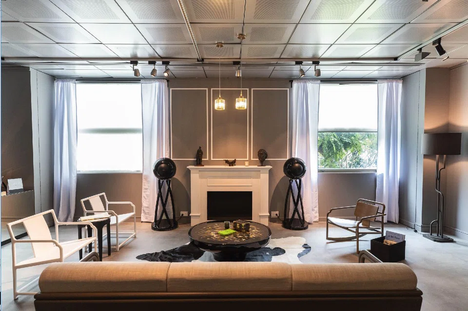 View French inventions at the Iconic! exhibition.