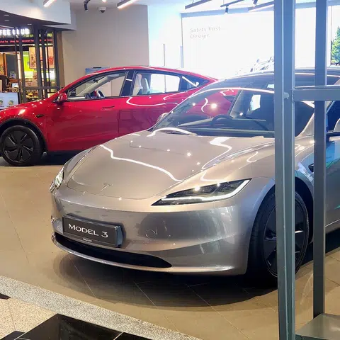 COE premiums crash as market hits ‘near standstill’