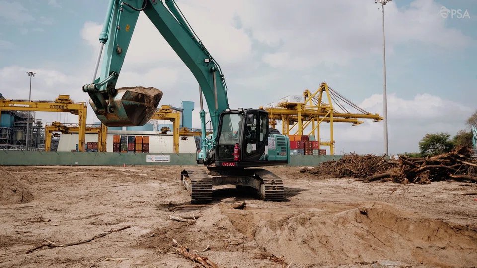 Jurong Island Terminal's annual handling capacity will increase to 300,000 TEU by 2025.