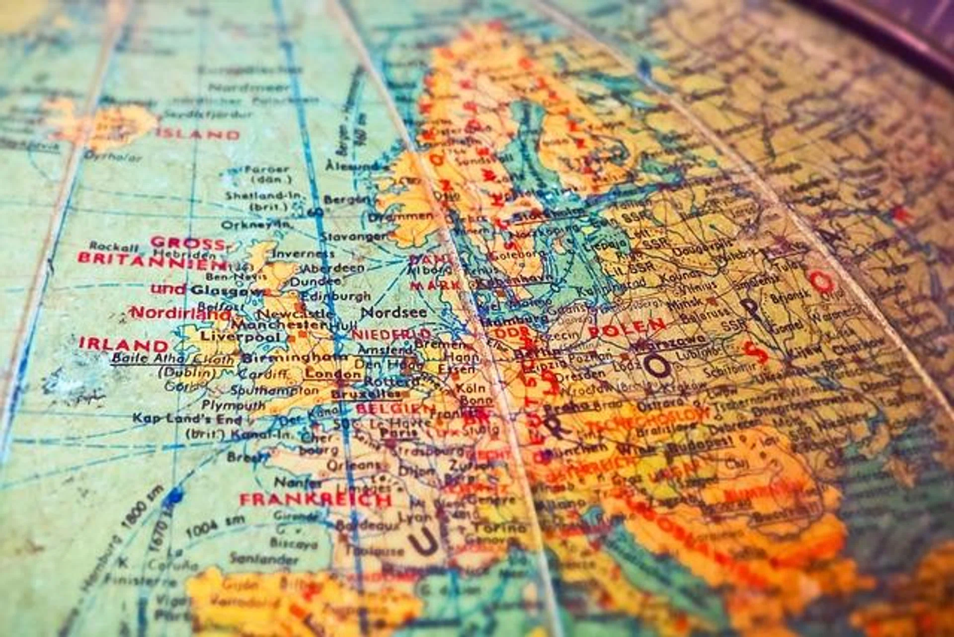 Geopolitical shifts: The world is hedging its bets - The Business Times