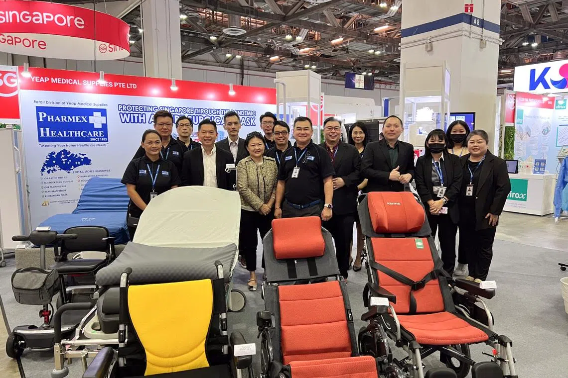 YMS management and employees participated in Medical Fair Asia 2024 to connect with a global healthcare audience.