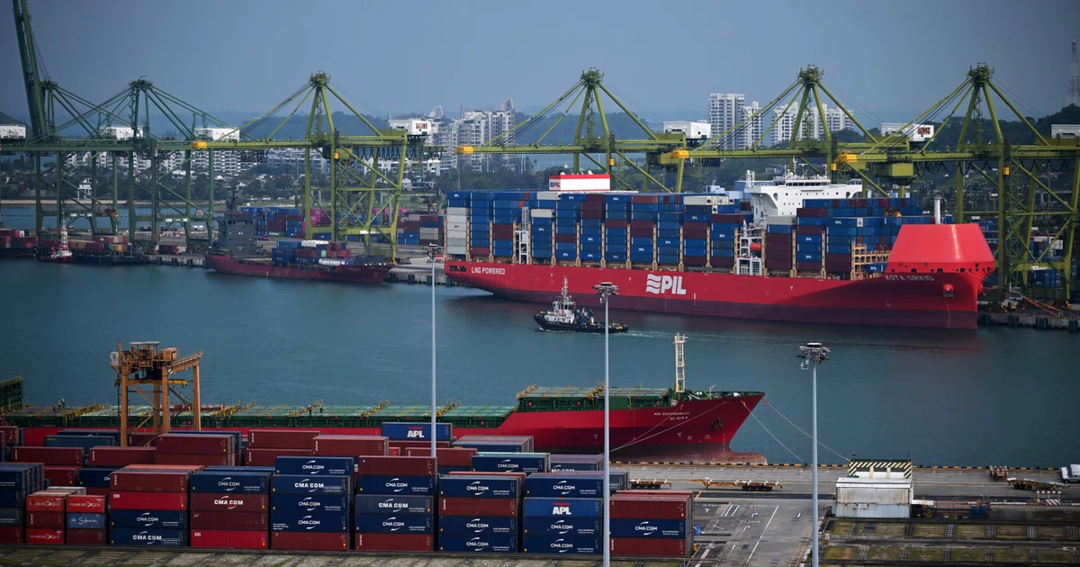 SM Lee calls for renewed tripartite ties to safeguard port jobs amid AI, trade headwinds