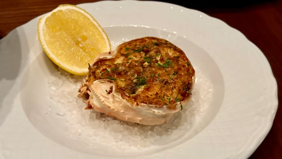 The meaty gratinated Crab Thermidor.