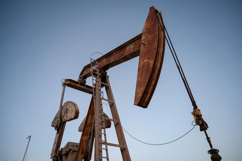 Brent futures rose 8 cents, or 0.1 per cent, to settle at US$65.00 a barrel, while US West Texas Intermediate (WTI) crude rose 9 cents, or 0.1 per cent, to settle at US$60.57 on Thursday.