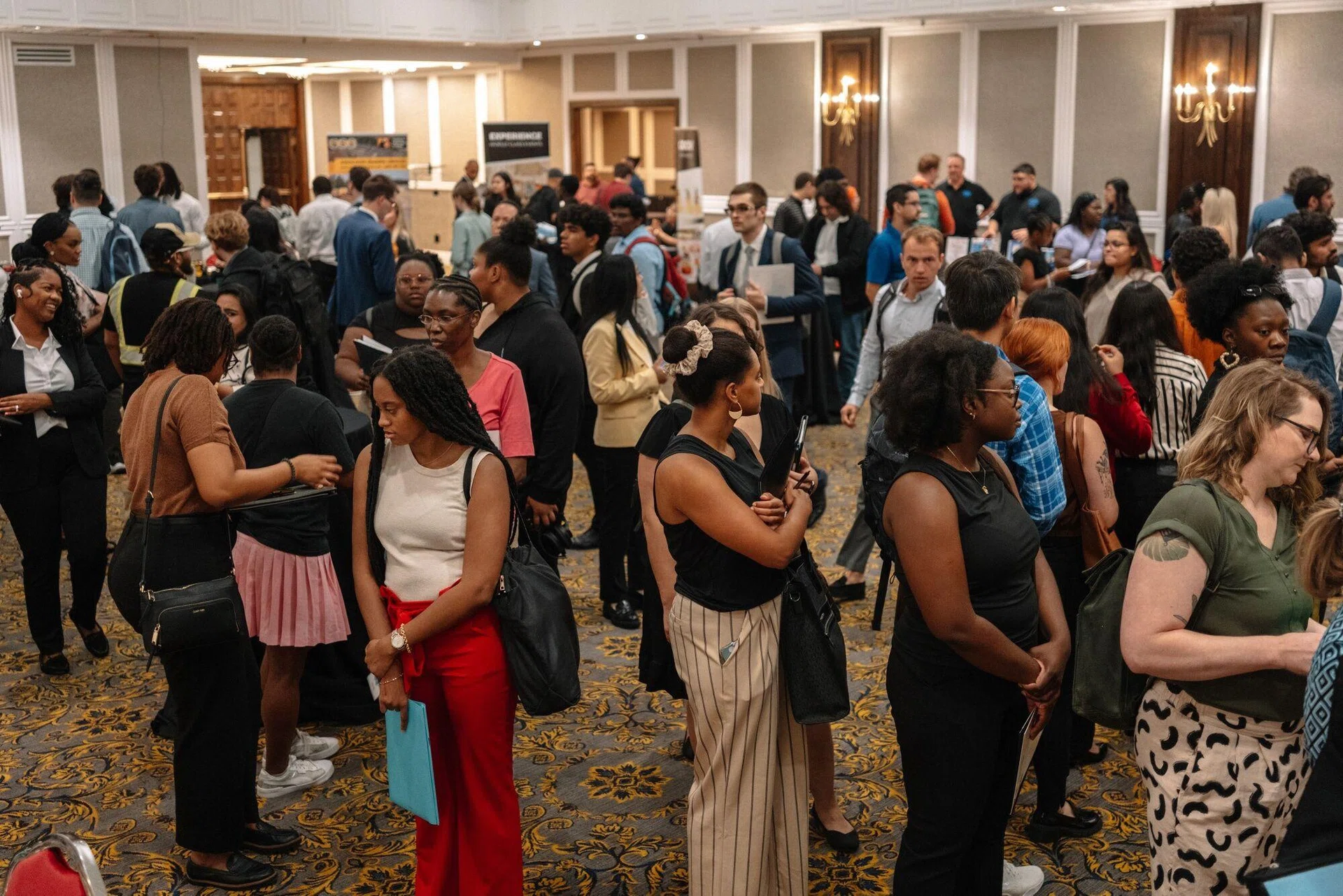 US job growth beats expectations in November; jobless rate at 4.6%