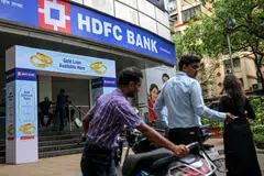 Dismal quarterly results from HDFC Bank, India’s largest lender by market value, have made it the worst-performing stock on the benchmark Nifty Index in January.