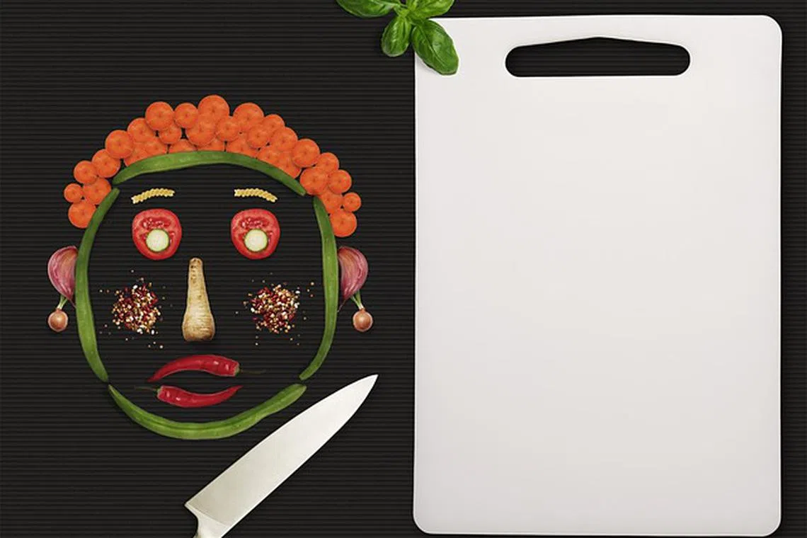 Despite confusion over current regulations, there are ways to label foods that reflect actual risks.