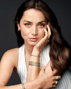 House Ambassador Ana de Armas wears pieces from Le Damier de Louis Vuitton. 