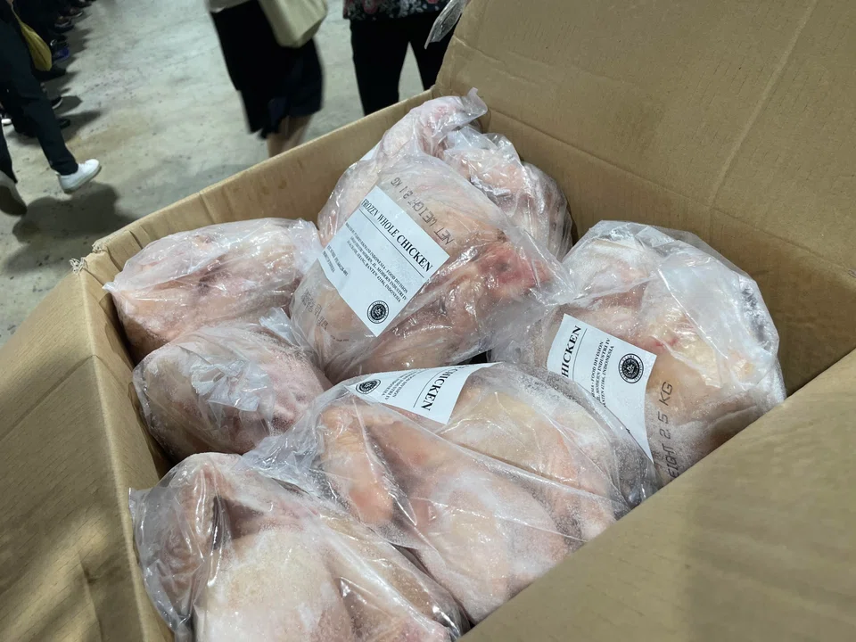 The first batch of frozen chicken has already been sold out, with chicken rice stalls forming the bulk of the clients.