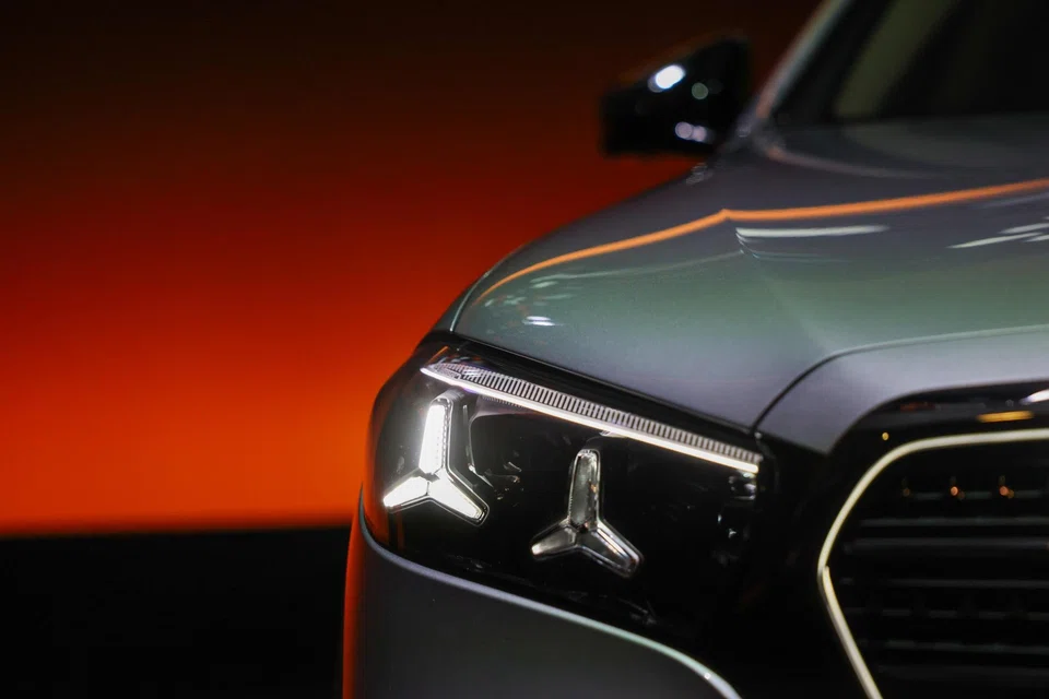 The updated S-Class introduces improved voice control and adds artificial intelligence features from companies including OpenAI, Microsoft and Google.