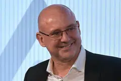 Dan Neary, Meta's Singapore-based vice-president of Asia-Pacific, announces his departure in an internal post, citing personal reasons.