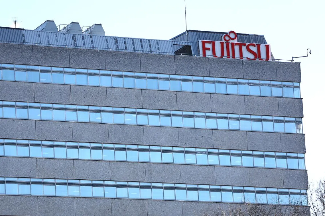 Glitches in software led to hundreds of local Post Office managers – known as sub-postmasters – being wrongly convicted for theft and false accounting between 1999 and 2015.