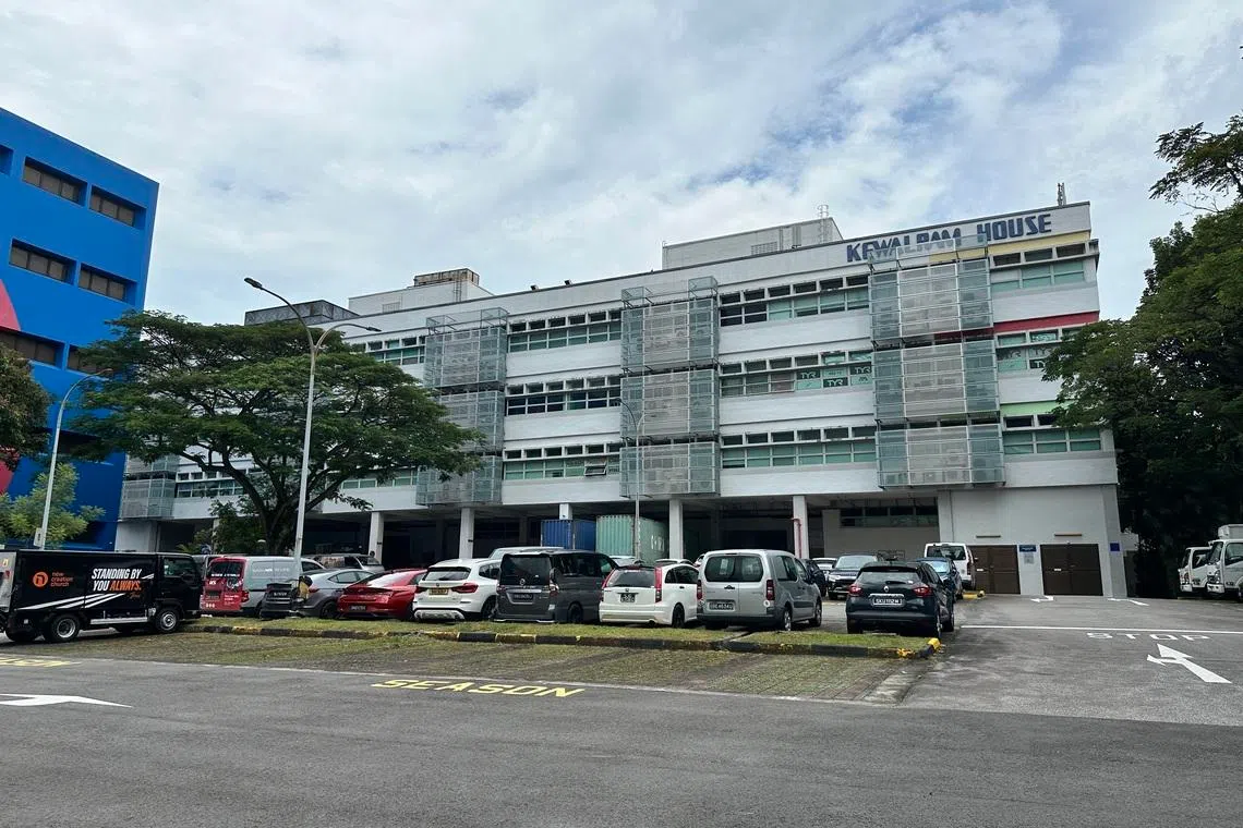 Kewalram House, a non-JTC industrial development, sits on a regular plot 108,359 sq ft in size.