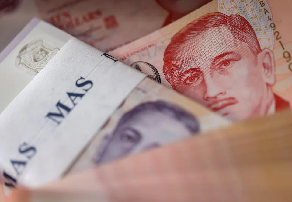 All non-competitive bids were allotted, amounting to S$1.2 billion, while around 13% of competitive applications at the cut-off yield were allotted.