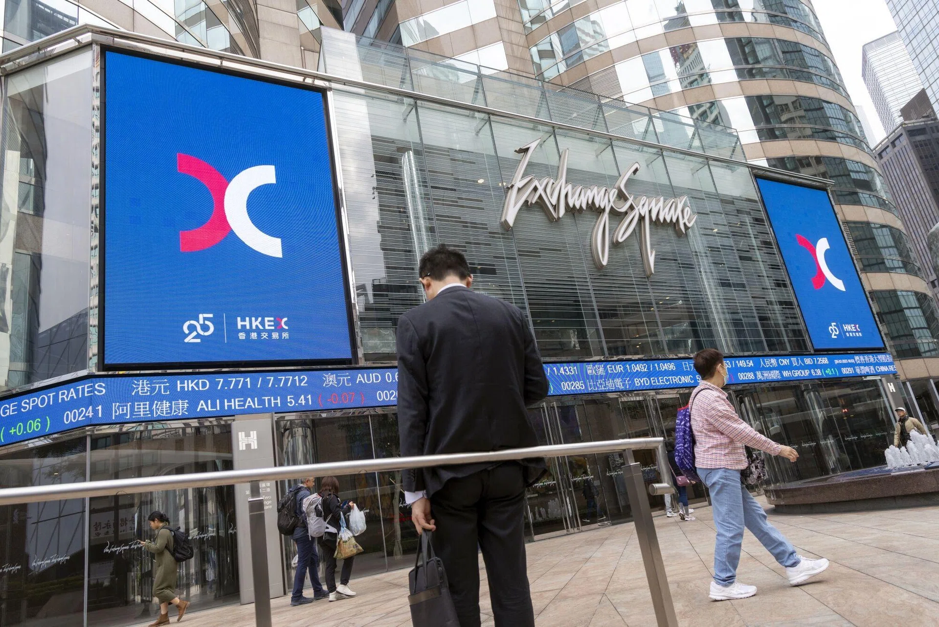 Hong Kong stock ETFs get record China money on AI, biotech craze