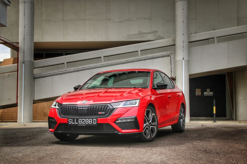  The Skoda Octavia RS is a thing worthy of admiration, offering just about everything a man could want in a modern petrol car.