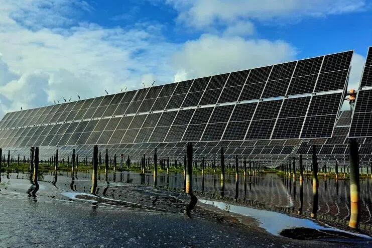 Malaysia has been cranking up its coal-fired power fleet to keep electricity costs low, but plans to boost the use of natural gas and solar.