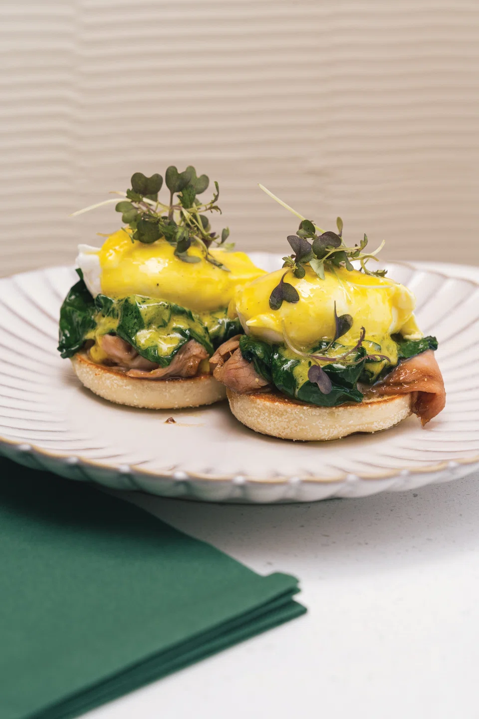 Eggs Benedict at Cafe Natsu.