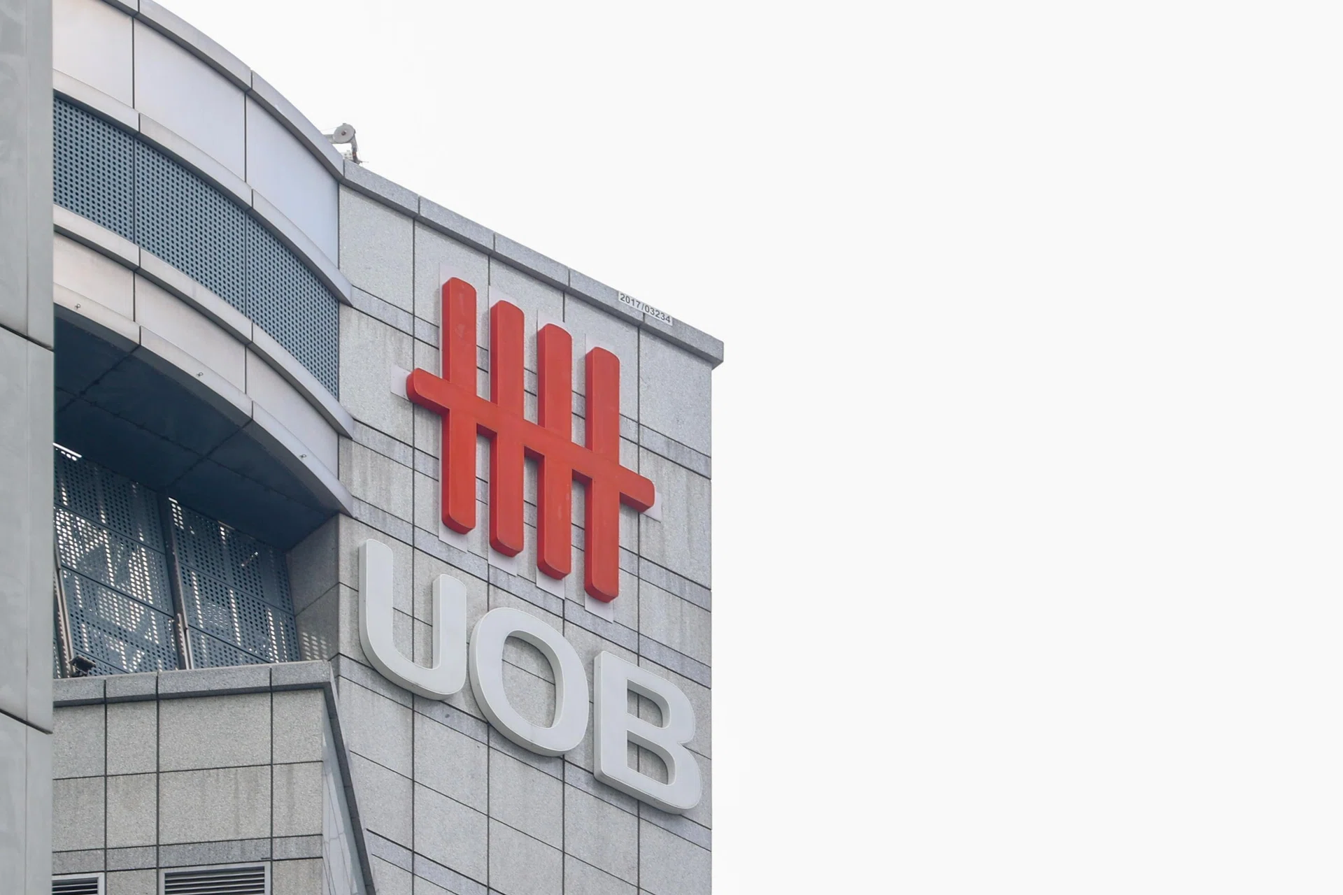 UOB Q2 profit climbs 10% to S$1.48 billion, edging past estimates