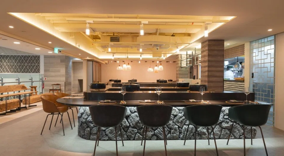 The main dining room has a cafeteria feel.