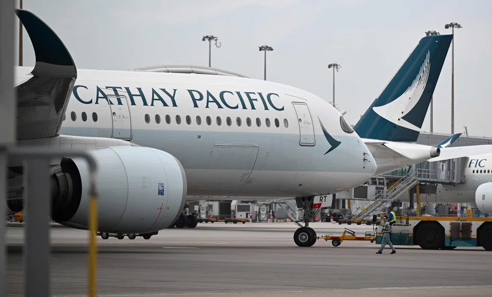 Cathay Pacific posted a 1 per cent rise in its net profit of HK$9.89 billion (S$1.7 billion) for the year ended Dec 31, compared with HK$9.79 billion a year earlier as the holiday boost was partly offset by normalising ticket prices.