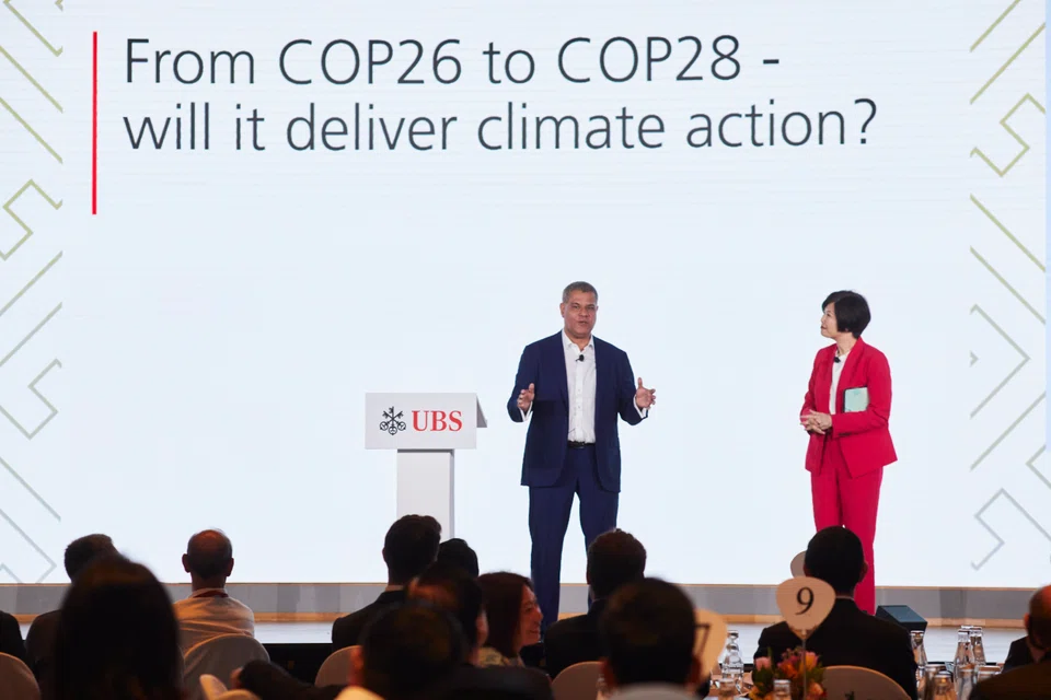 COP26 president Alok Sharma (centre) delivering his keynote address at the UBS Asia-Pacific Sustainable Finance Conference. With him is Valerie Lau, UBS’ co-head of Sustainable Finance for the Asia-Pacific.