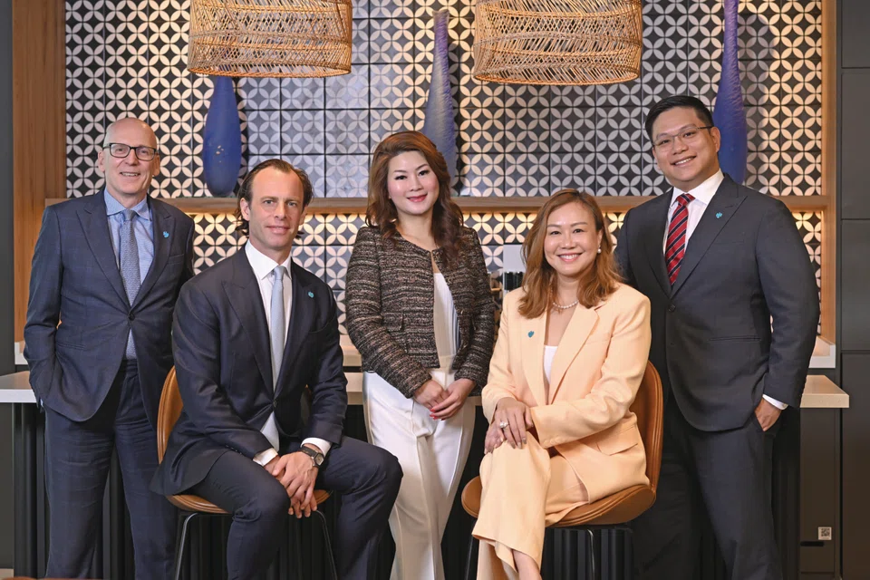 From left: David Nendick, Team Lead, Southeast Asia; Tom Road, Team Lead, Global Clients; Clare Yang, Team Lead, North Asia; Evonne Tan, head of Barclays Private Bank
Singapore; Ken Sze, head of Investments Asia.