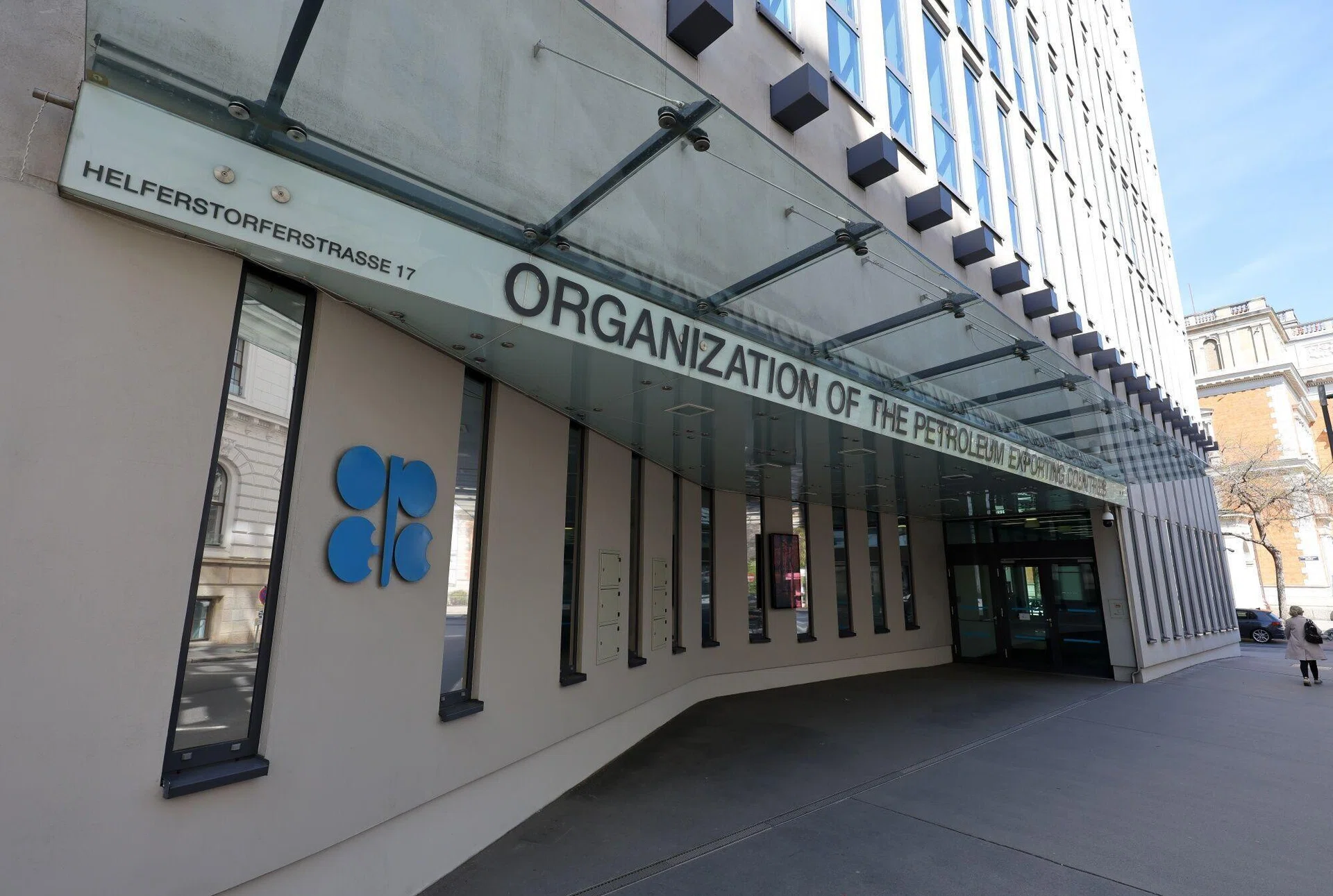 UAE exit blindsides Opec and threatens to shake its grip on oil - The ...