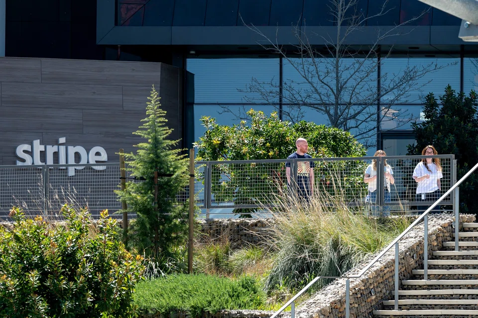 Stripe is not the only player in the payments sector moving to reduce reliance on banking partners by pursuing state charters.