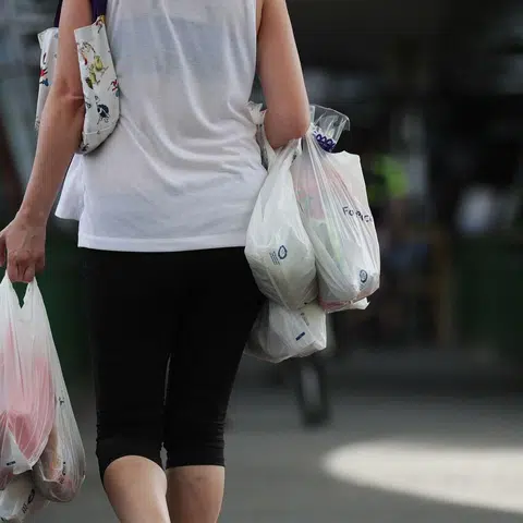 Retail, banks to gain from energy support plan: RHB