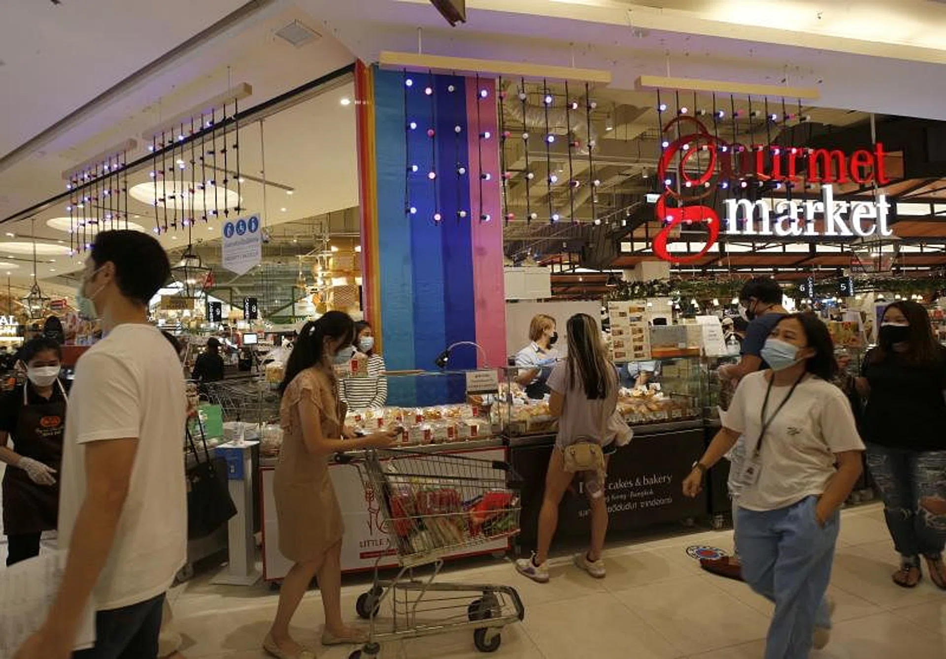 Thai consumer confidence rises in July