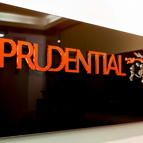 Prudential announces US$1.2 billion share buyback