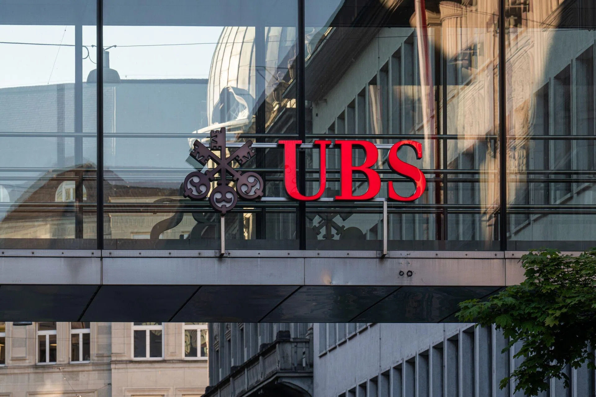 UBS Q1 profit tops forecasts but Trump tariff shock clouds outlook