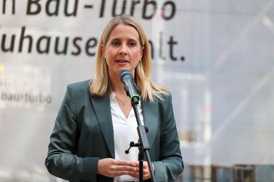 Faced with a shortage of an estimated 1.9 million affordable homes, Germany's newly appointed housing minister Verena Hubertz has pushed the standardisation of construction as essential for meeting her pledge to cut average construction costs for new homes by half.