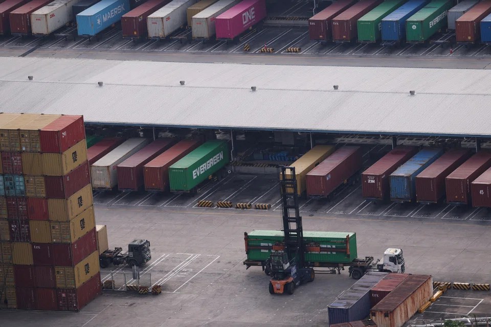 China is taking voluntary moves to rein in the exports of some goods as trade tensions with partners such as the EU remain intense.