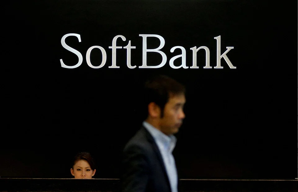 A drop of around 10 per cent in the value of the US dollar versus the yen over the period is expected to boost SoftBank’s bottom line.