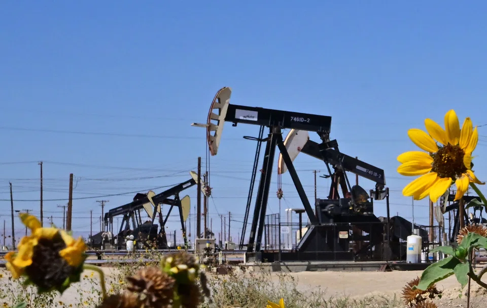 Brent crude futures dropped US$2.94, or 3.1 per cent, to settle at US$91.63 a barrel.