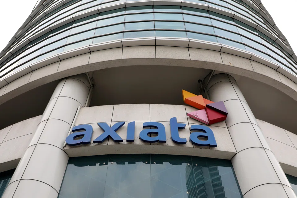 XL Axiata is currently Indonesia’s third-largest telecom operator, serving 58 million customers.