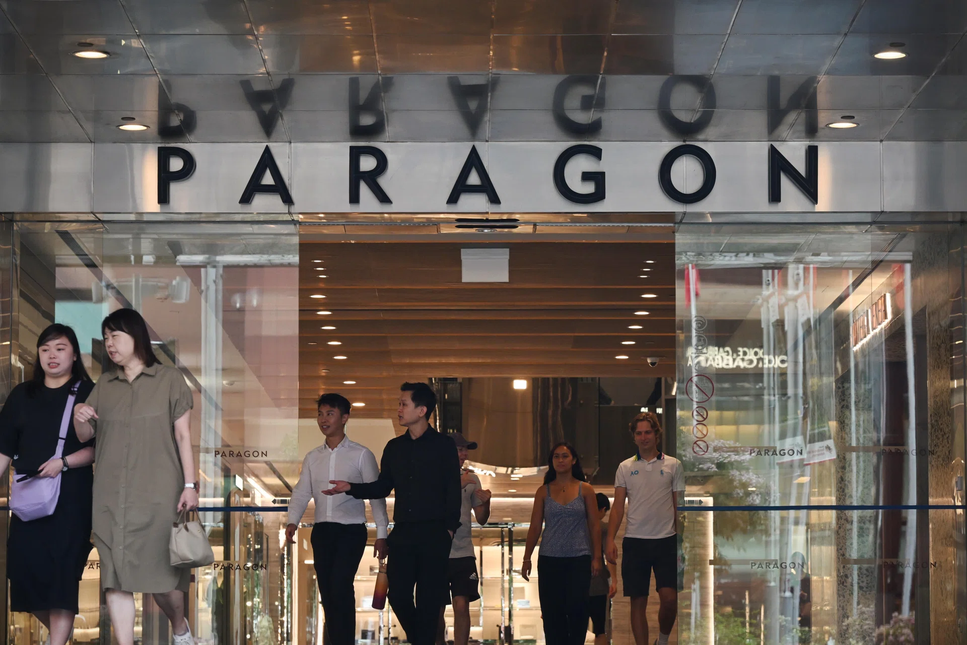 Singapore retail sales up 4% in June, missing forecasts